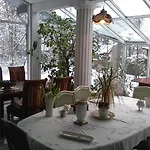 Podkowa 3*