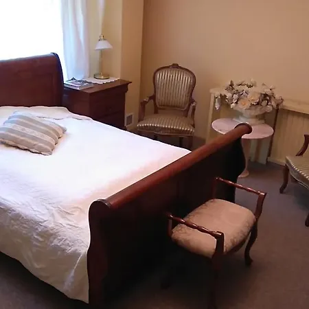 Podkowa 3* Podkowa Leśna